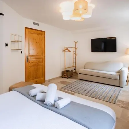 Longue Vie Au Roi - Vue Enchanteresse Appartement
