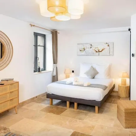 Longue Vie Au Roi - Vue Enchanteresse Appartement