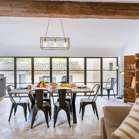 Longue Vie Au Roi - Vue Enchanteresse * Carcassonne