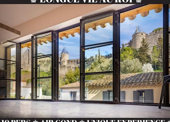 Longue Vie Au Roi - Vue Enchanteresse Carcassonne